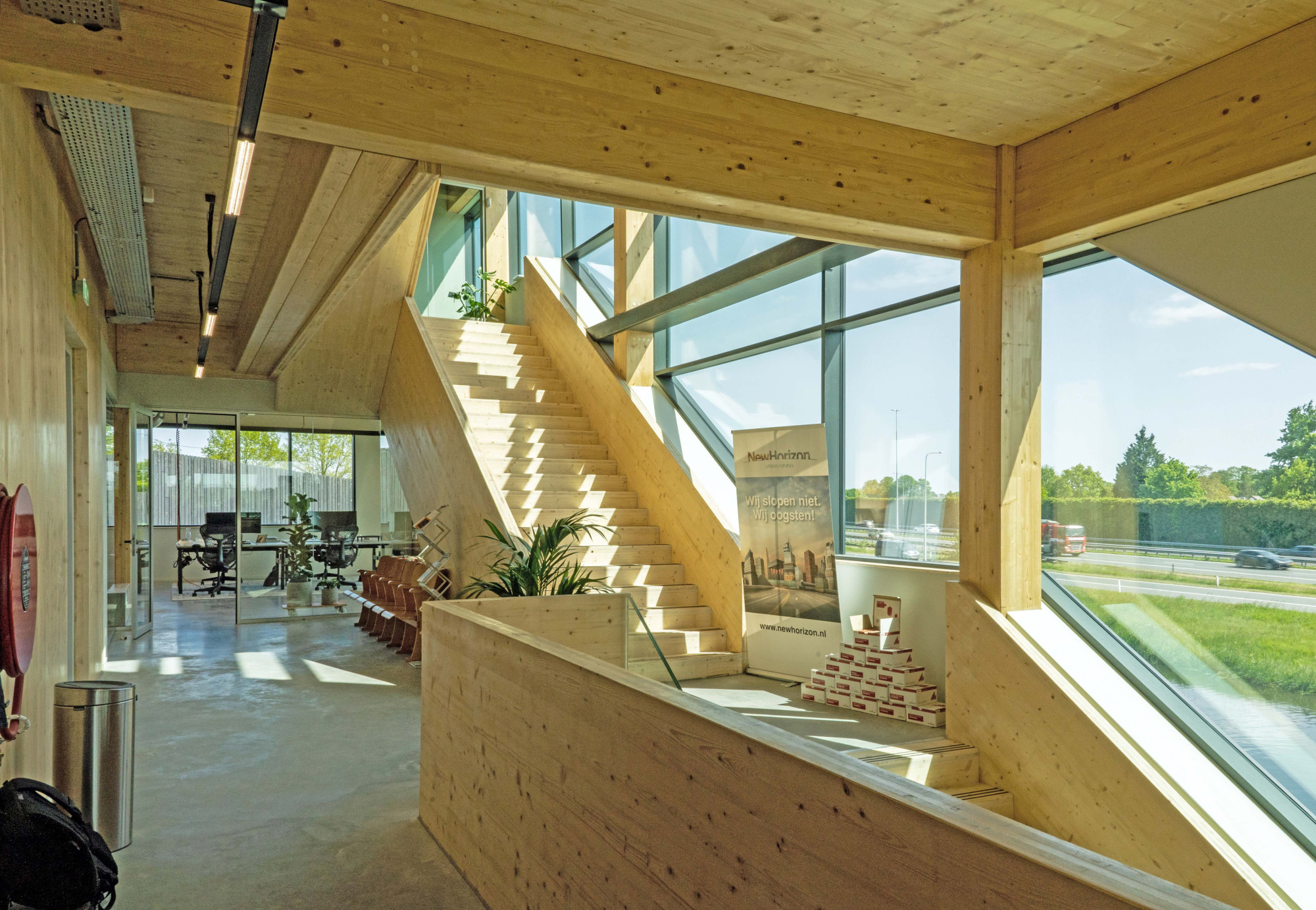 Houtlab interieur